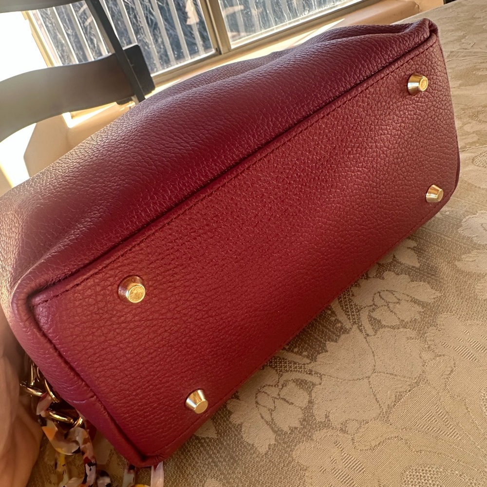 Isadora Made in Italy Burgandy Italian Leather Satchel Acry Chain Crossbody Bag - Picture 5 of 9
